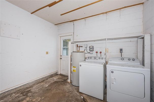 Interior, Utility Closets, Washer