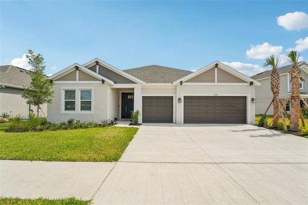 Attached, Exterior, Facade, Ranch