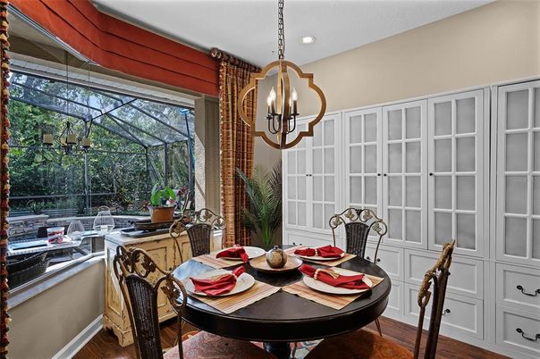 Dining room, Interior, Recessed Lighting, Sun Room, Wood Texture Flooring