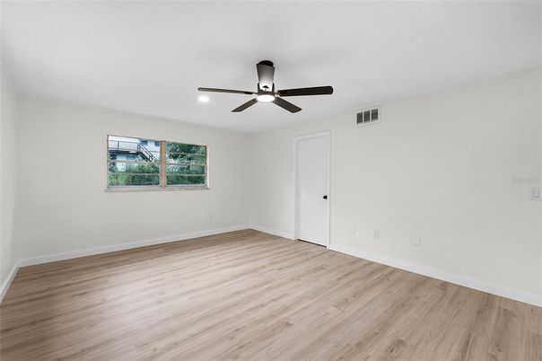 Empty room, Interior, Recessed Lighting, Wood Texture Flooring