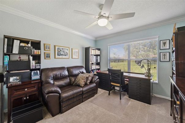 Home Office, Interior
