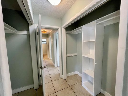Interior, Walk-in Closets