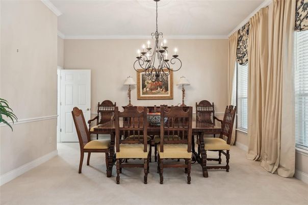 Chandelier, Dining room, Interior