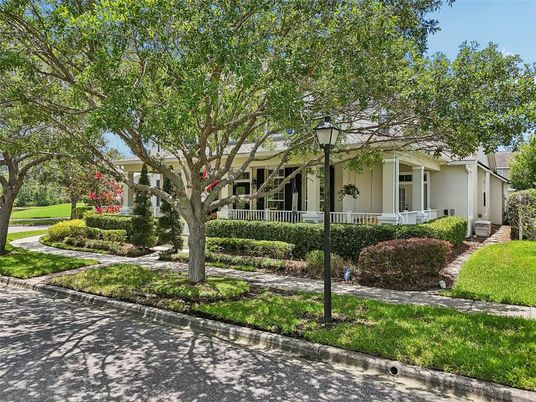 Exterior, Facade, Ranch
