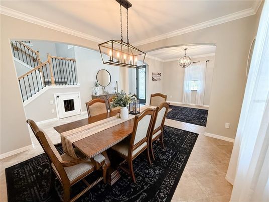 Chandelier, Dining room, Interior, Pendant Lights