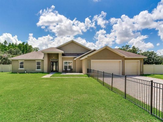 Attached, Backyard, Exterior, Facade, Ranch