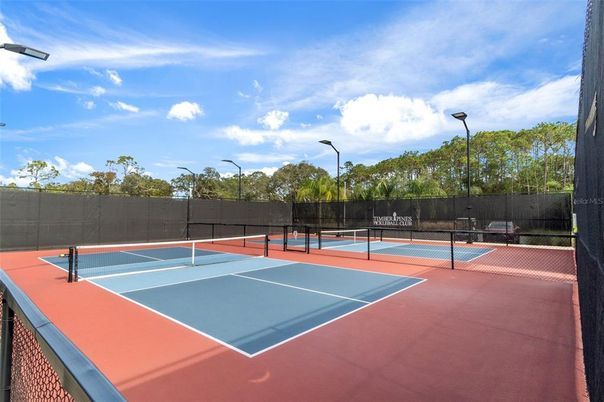 Exterior, Tennis Courts