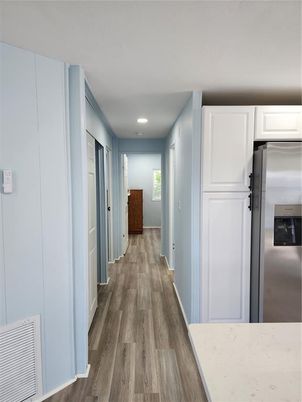 Interior, Recessed Lighting, Wood Texture Flooring