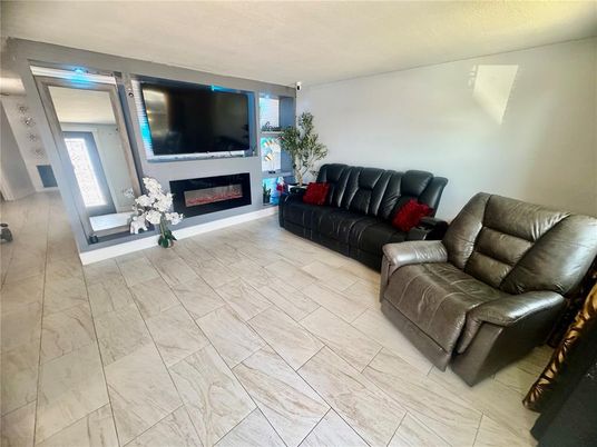 Fireplace, Interior, Living room
