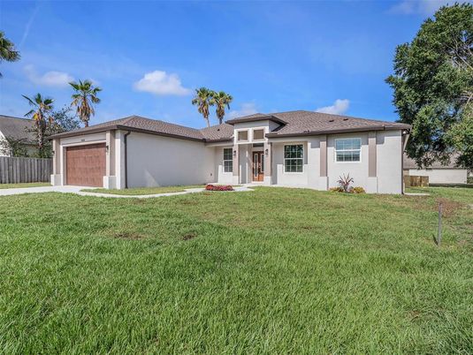 Attached, Backyard, Exterior, Facade, Ranch