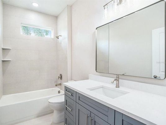 Bathroom, Interior, Recessed Lighting