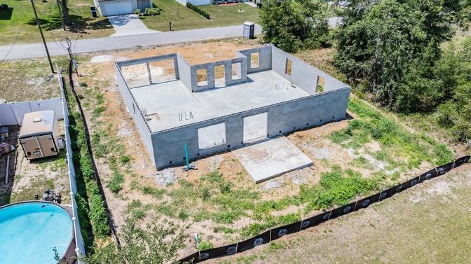 Exterior, Drone