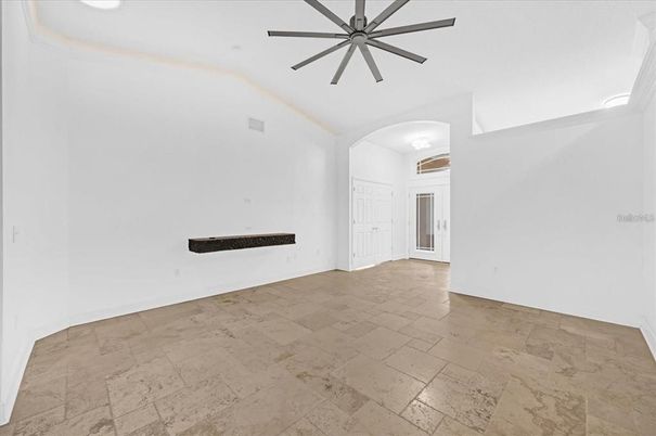 Empty room, Interior, Recessed Lighting