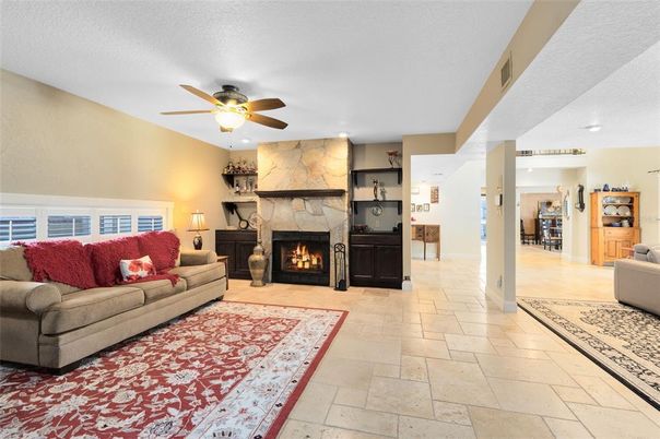 Fireplace, Interior, Living room, Pendant Lights, Recessed Lighting