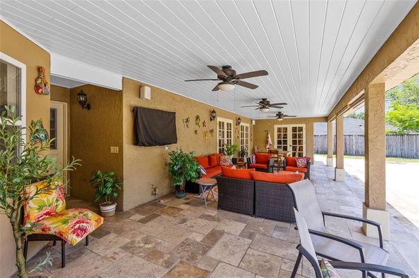 Dining room, Exterior, Pool, Sun Room