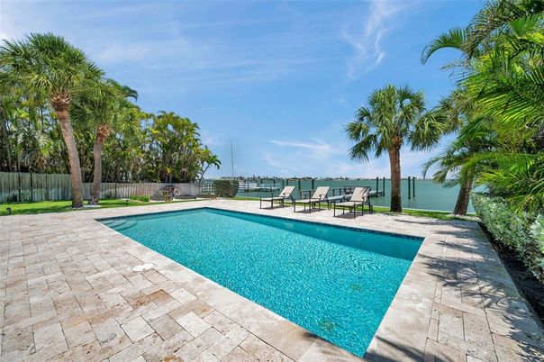 Exterior, Pool, Water