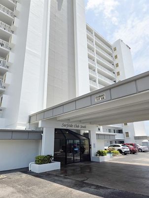 Exterior, Facade, Condo Building