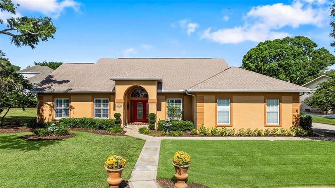 Backyard, Exterior, Facade, French Provincial