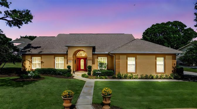 Backyard, Exterior, Facade, French Provincial