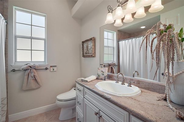 Bathroom, Interior, Recessed Lighting
