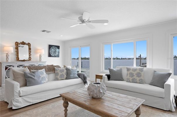 Interior, Living room, Recessed Lighting, Water, Wood Texture Flooring