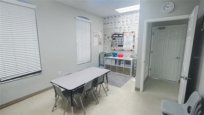 Dining room, Interior
