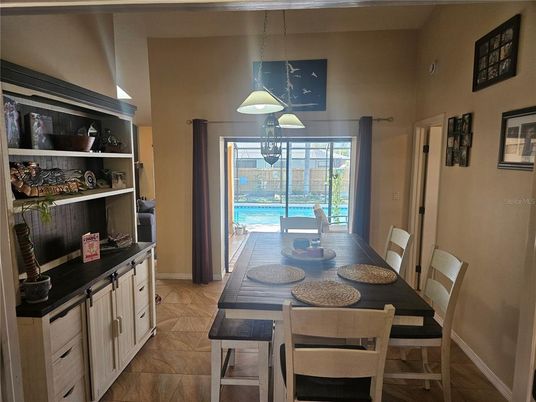 Dining room, Interior, Pendant Lights