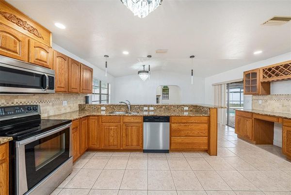 Interior, Kitchen, Pendant Lights, Recessed Lighting, Stainless Steel Appliances