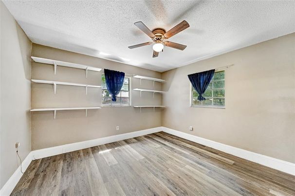 Empty room, Interior, Walk-in Closets, Wood Texture Flooring