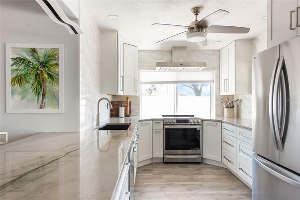 Interior, Kitchen, Stainless Steel Appliances, Wood Texture Flooring