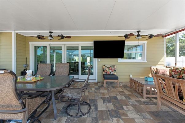 Dining room, Exterior, Interior