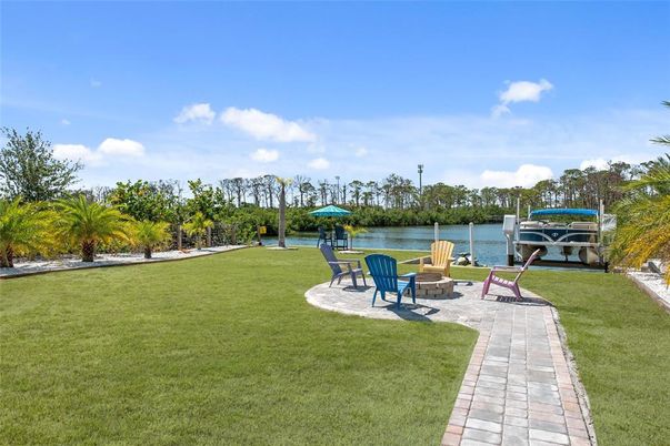 Backyard, Exterior, Water