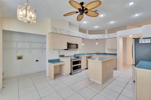 Interior, Kitchen, Pendant Lights, Recessed Lighting, Stainless Steel Appliances