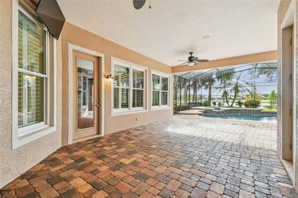 Interior, Pool, Sun Room