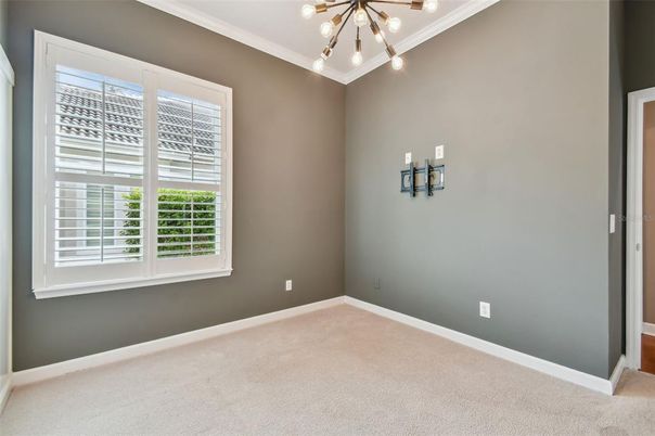Empty room, Interior, Pendant Lights