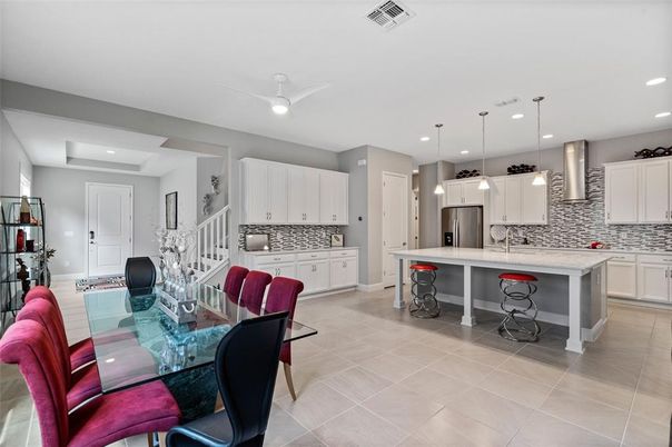 Dining room, Interior, Kitchen, Pendant Lights, Recessed Lighting, Stainless Steel Appliances