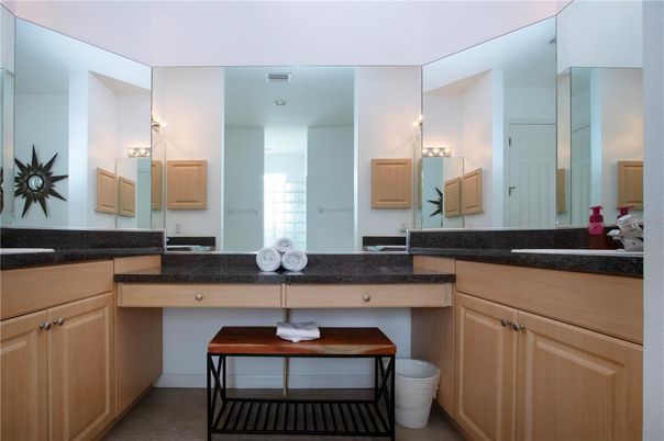 Bathroom, Dual Sink Vanities, Interior