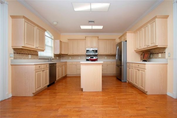 Interior, Kitchen, Stainless Steel Appliances, Wood Texture Flooring