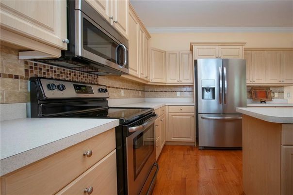 Interior, Kitchen, Stainless Steel Appliances, Wood Texture Flooring