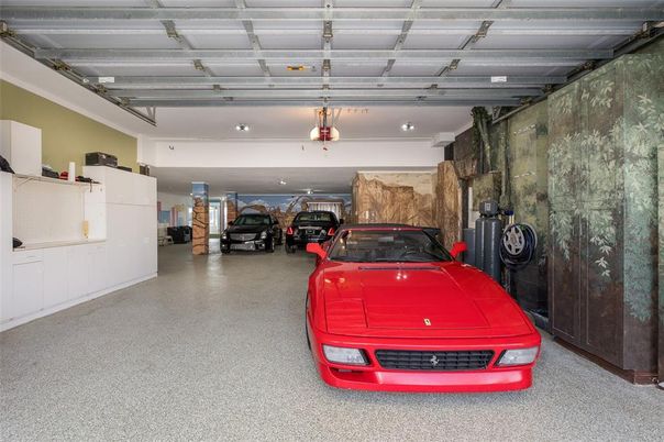 Garage, Interior, Recessed Lighting