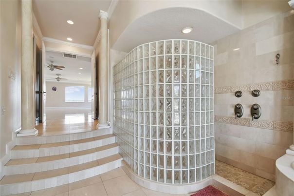 Bathroom, Interior, Recessed Lighting