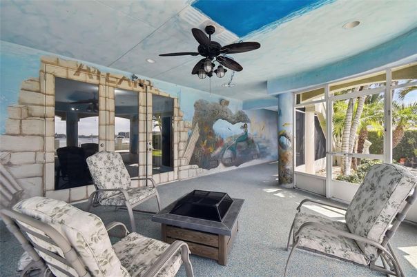 Interior, Recessed Lighting, Sun Room