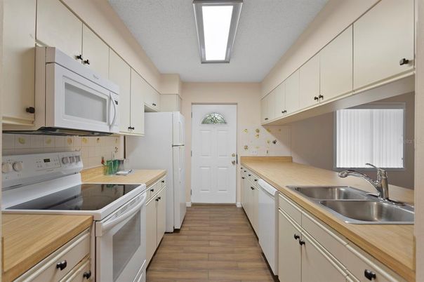 Interior, Kitchen, Wood Texture Flooring