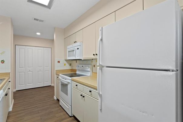 Interior, Kitchen, Recessed Lighting, Wood Texture Flooring