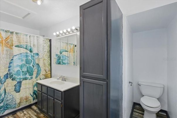 Bathroom, Interior