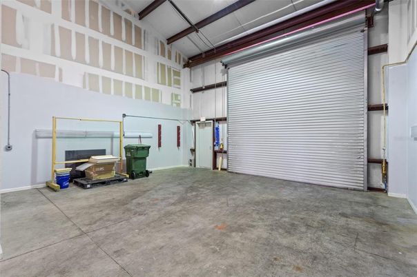 Garage, Interior