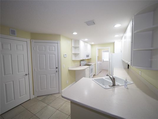 Interior, Kitchen, Recessed Lighting