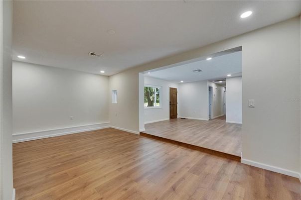 Empty room, Interior, Recessed Lighting, Wood Texture Flooring