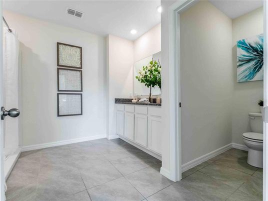 Bathroom, Interior, Recessed Lighting