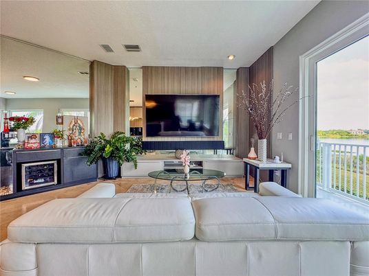 Fireplace, Interior, Living room, Recessed Lighting
